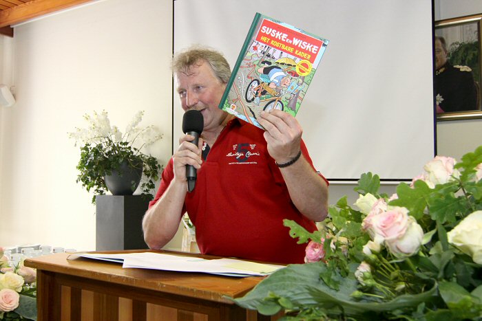 Jan Francken presenteert de speciale editie van 'Het kostbare kader'